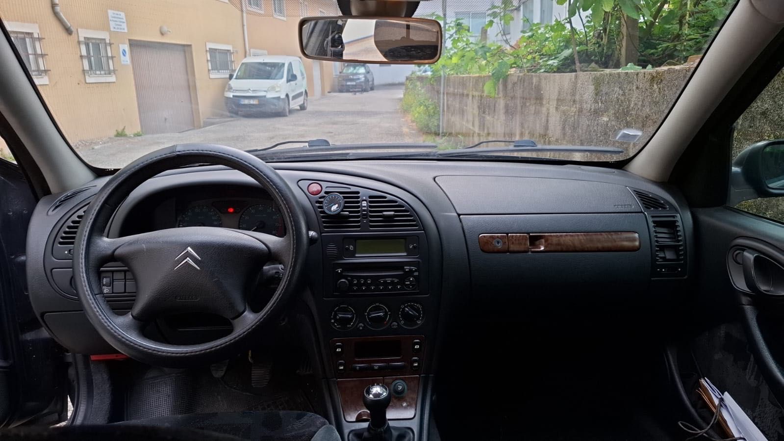 Citroen Xsara 1.4 gasolina do ano 2002