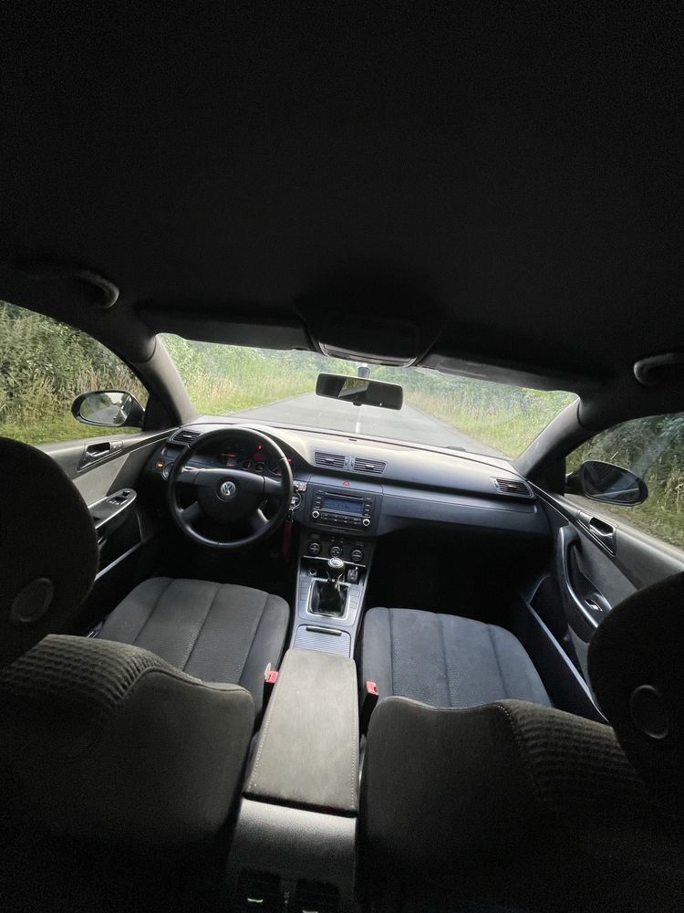 Продам Volkswagen passat B6 1,9 дизель