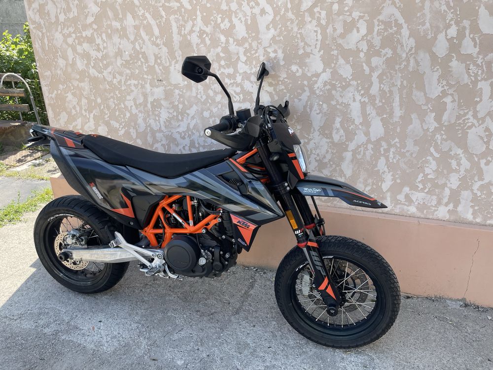 Ktm 690 smc r 2022