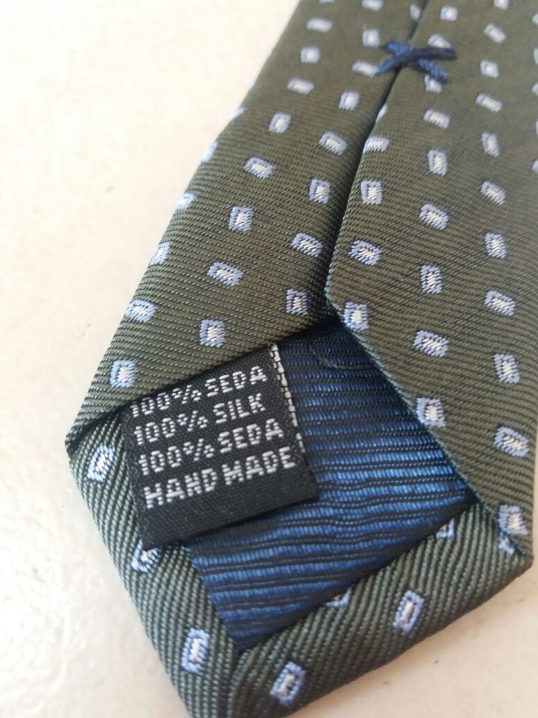 Gravata verde marca Nunes Corrêa (nova)