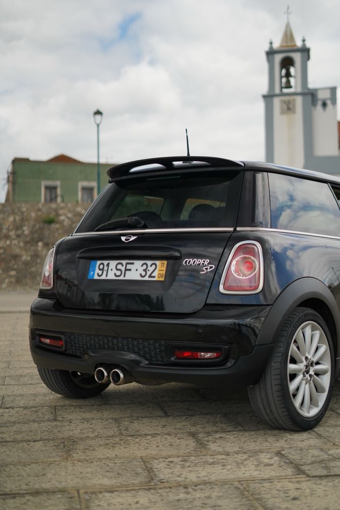 Mini Cooper SD 2.0 143cv (Motor BMW)
