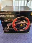 Volante Ferrari thrustmaster
