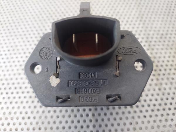 Resistência do ventilador / ventoínha FORD Fiesta V (JH_, JD_)