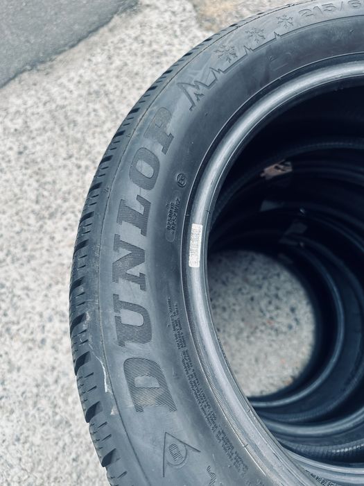 Шини Dunlop 215/60 R17