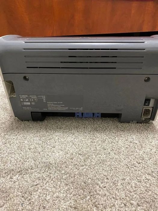 Лазерный Canon lbp 2900 в отличном состоянии