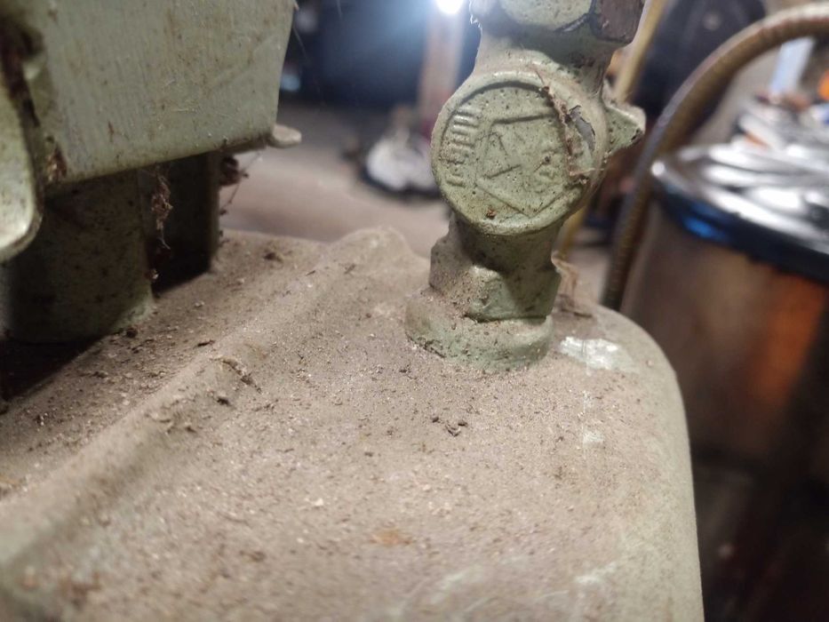 Zbiornik paliwa kuchni polowej z zaworami