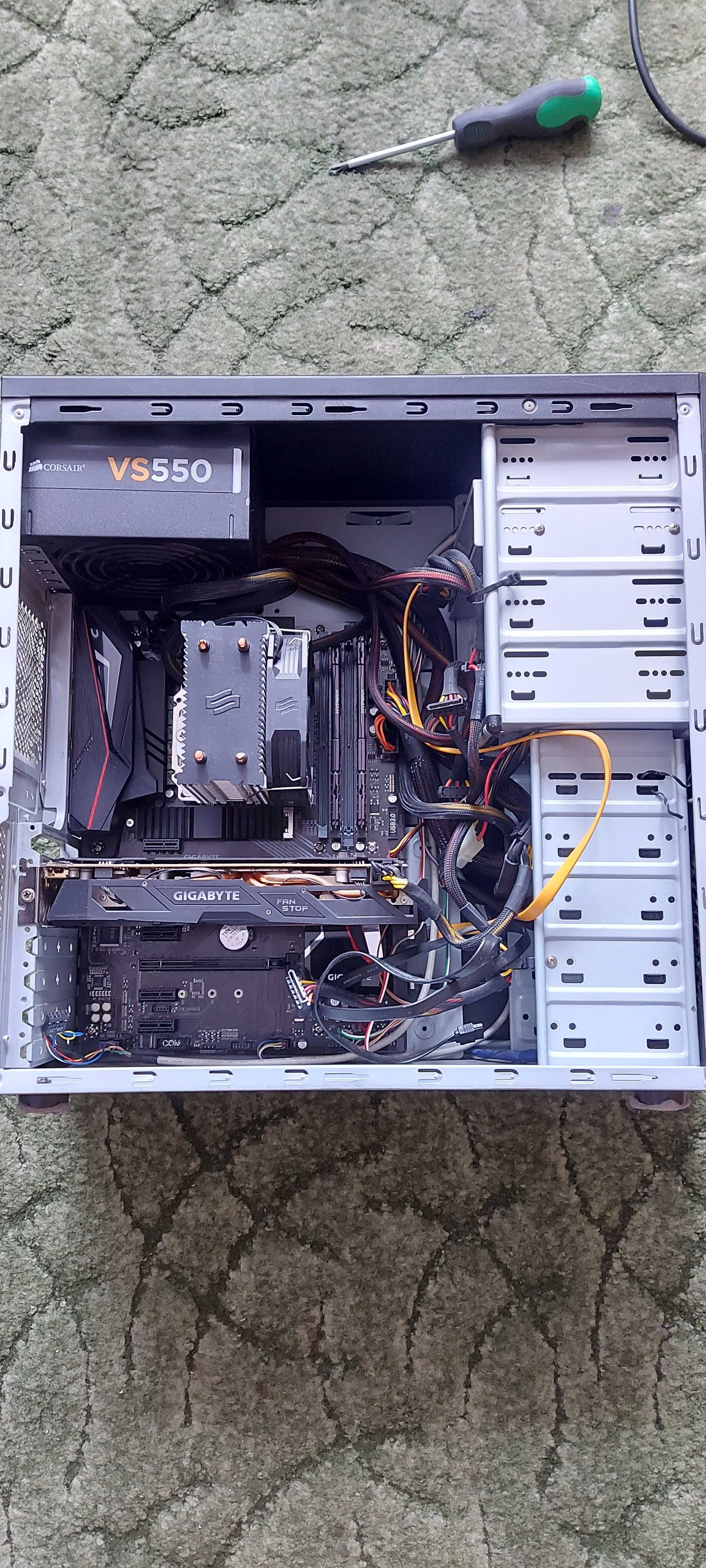 Komputer PC gaming i5-9600K Radeon RX 470 4 GB SSD