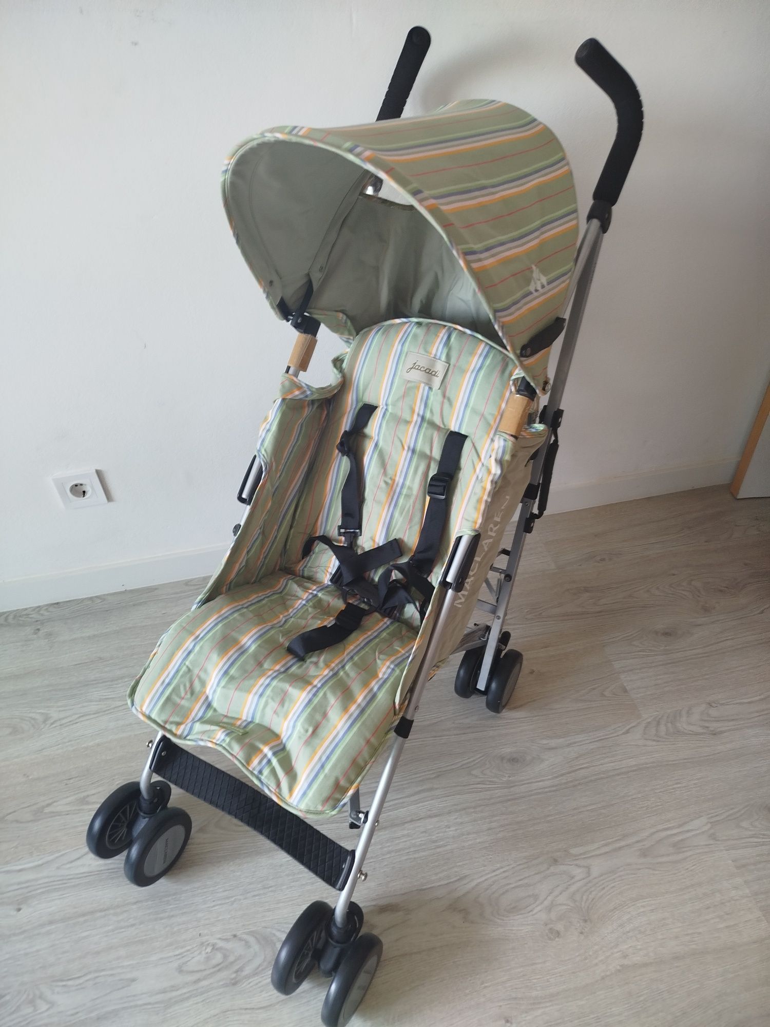 Carrinho Quest Maclaren