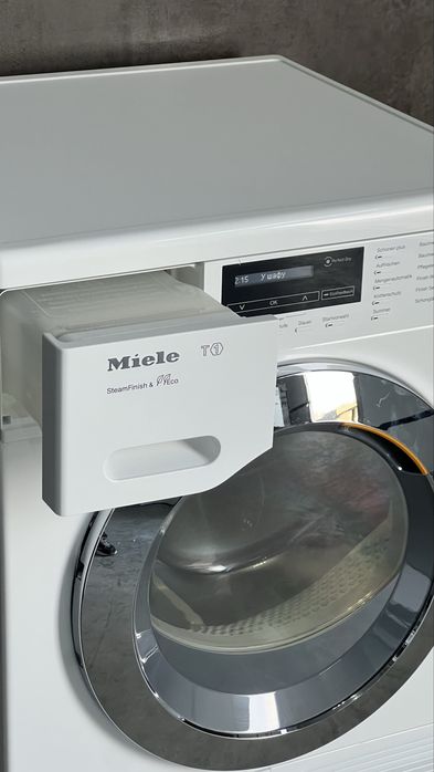 Сушильная машина Miele TKG 640 WP Steam 8 кг сушка сушильна машина