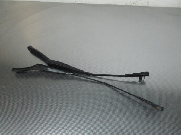 Haste / braço de escova limpa vidros frente direita ALFA ROMEO GT (937