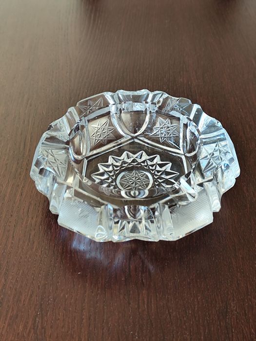 Popielniczka okrągła kryształowa kryształ PRL stan idealny wysyłka