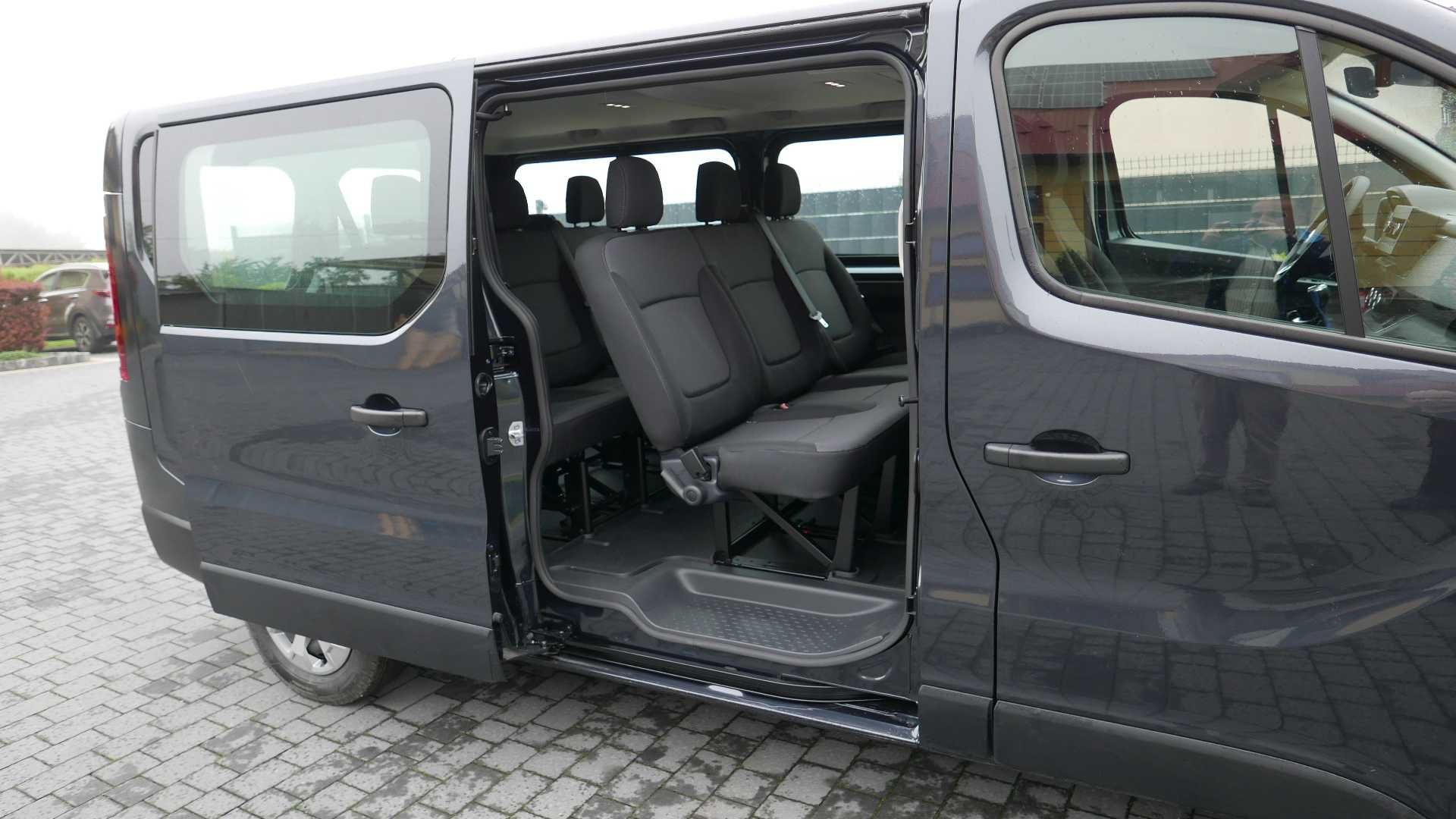 Wynajem busa 9 osób, wypożyczalnia samochodów dostawczych  wesela,