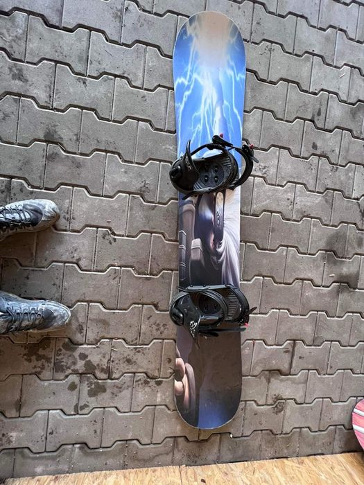 2 deski snowboardowe