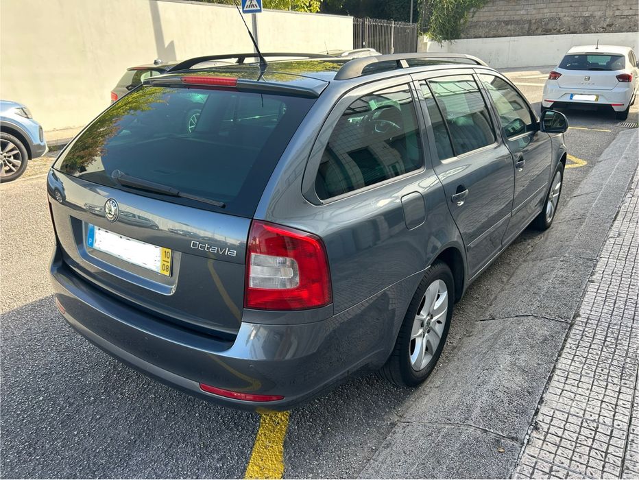 Skoda Octavia Break 1.2 Tsi 105cv Elegance - c/108.000kms