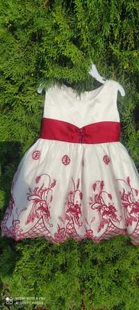Piękna sukienka dla dziewczynki 86
