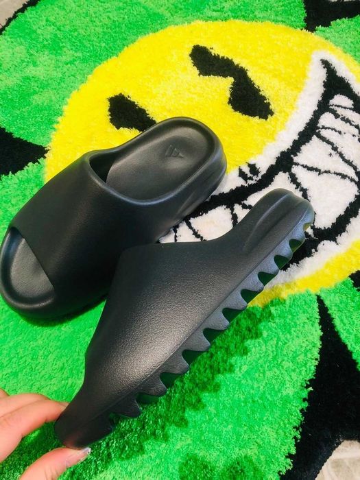 Buty Klapki adidas Yeezy Slide Onyx Rozmiar.39