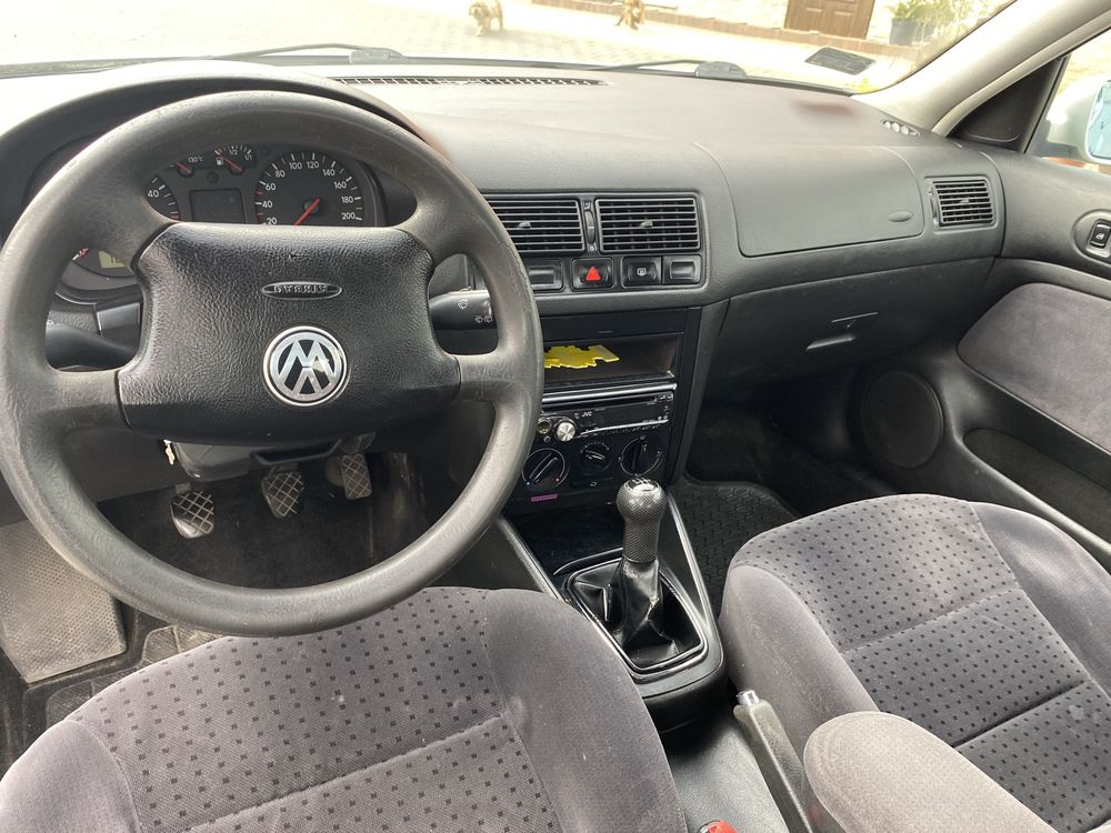 Volkswagen golf  1.9TDI