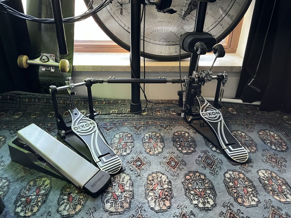 Perkusja Roland TD-1DMK + 2 stopki + wzmacniacz + słuchawki