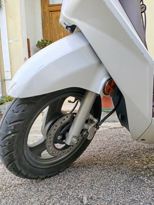 Scooter zahara 50