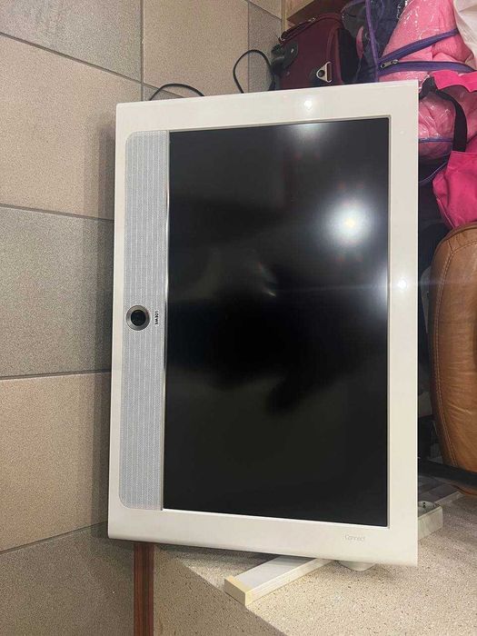 loewe connect 32 media