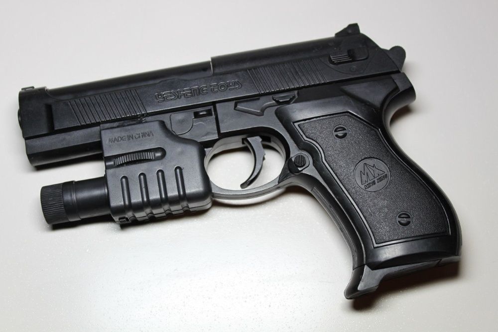 Игрушечный Пистолет на Пульках с Лазерным Прицелом