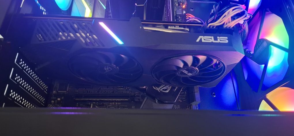 i5-9400/16gb ddr4/RX5700 8gb/512gb nvme m2 ssd