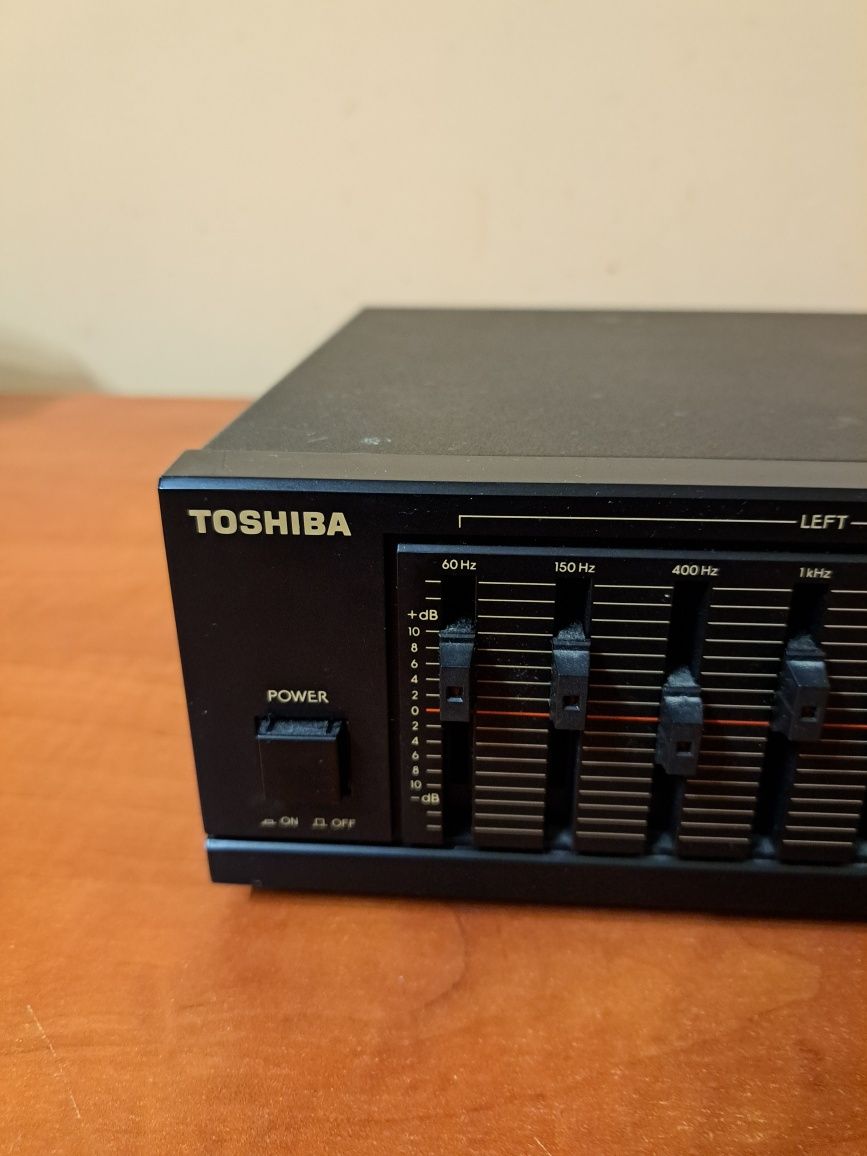 Korektor dźwięku Toshiba EQ E36