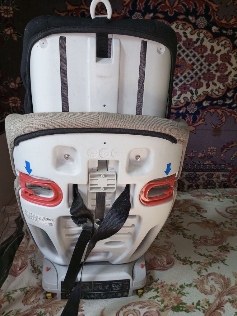 Автокрісло isofix  від 0 до 6 років