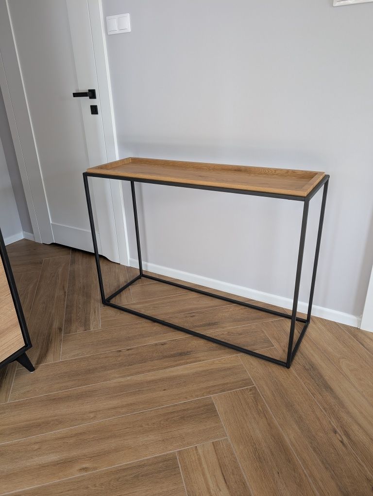Wąska dębowa konsola w stylu loft