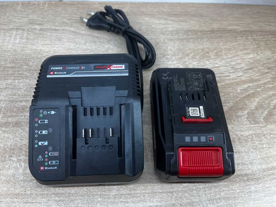 Akumulator EINHELL 2.5 Ah 18V + Ładowarka