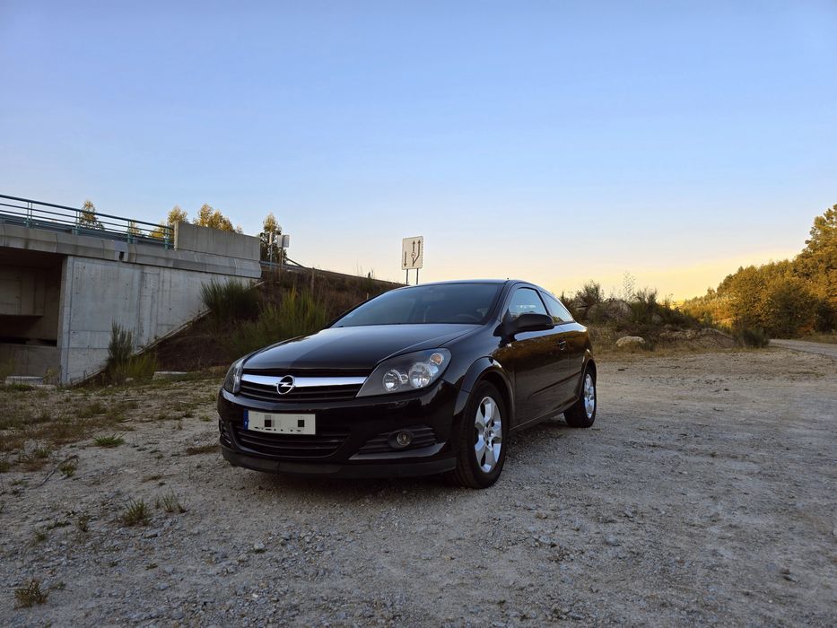 Opel Astra GTC 1.7 CDTI 125cv Nacional