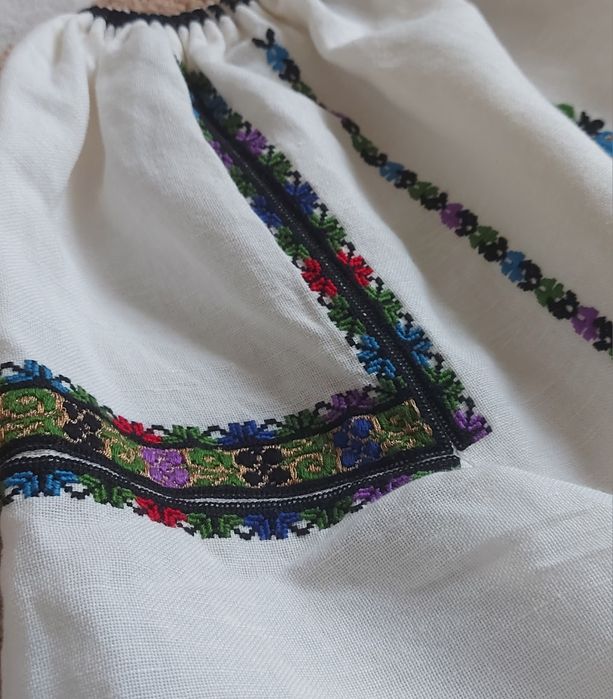 Вишиванка (вишита сорочка)