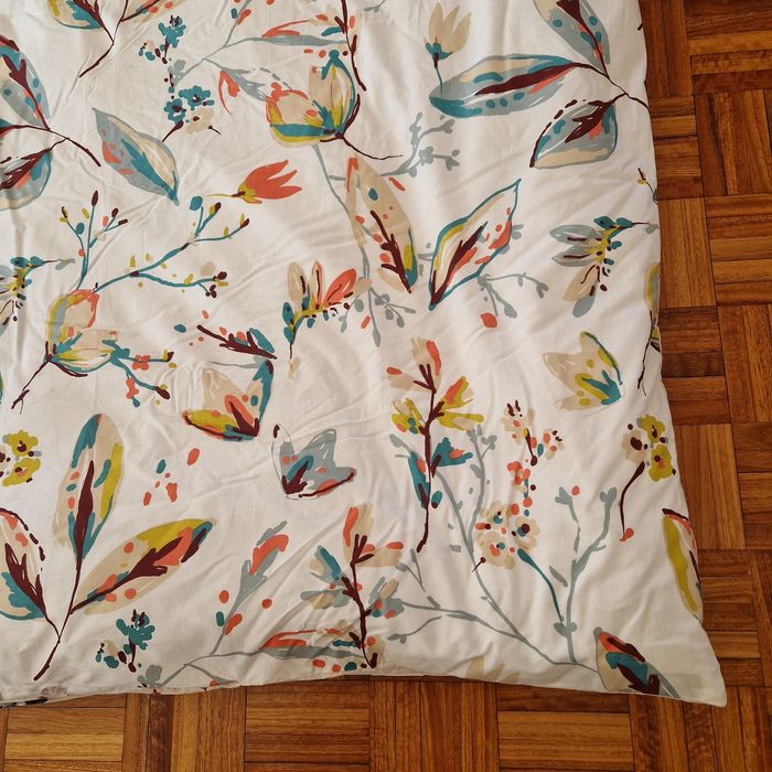 Edredão com oferta Capa e Fronhas