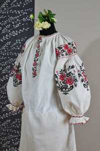 Старовинна Черкаська вишита сорочка вишиванка старинная вышите платье