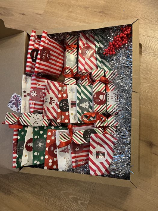 Kalendarz adwentowy Hobby Horse 24 okienka