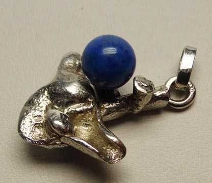 Srebrna autorska zawieszka kulka lapis lazuli