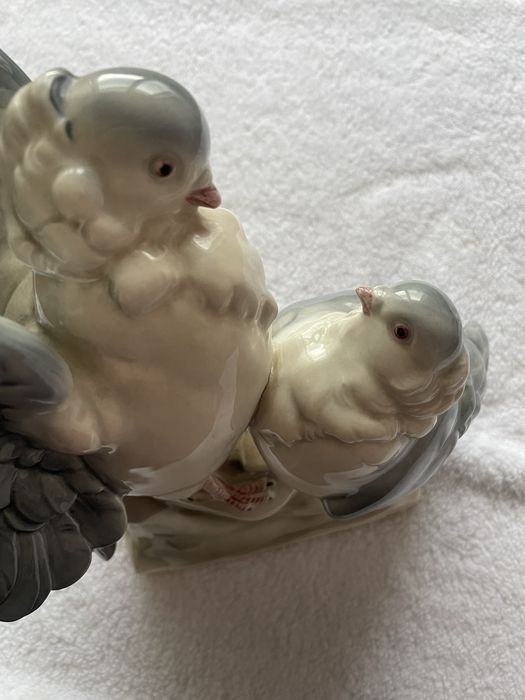 Статуетка голуби Hertwig 11 Katzhutte порцелянова