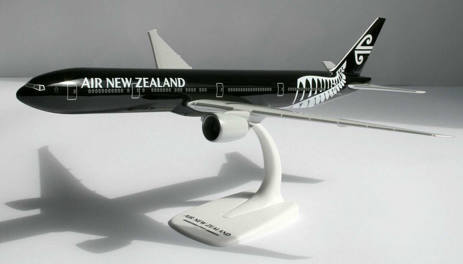 Aviões de coleção-Air New Zealand Boeing 777-300-ER All Blacks