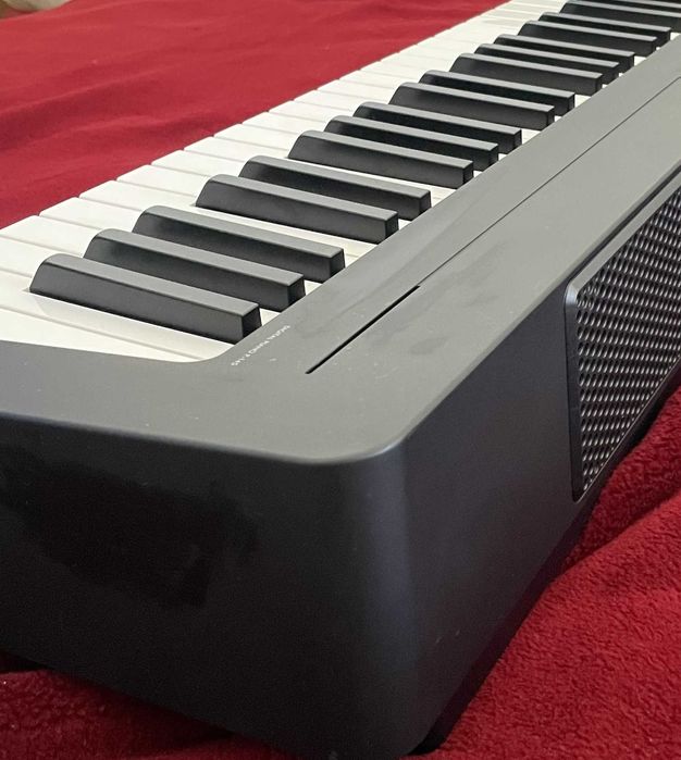 Teclado Yamaha P 145