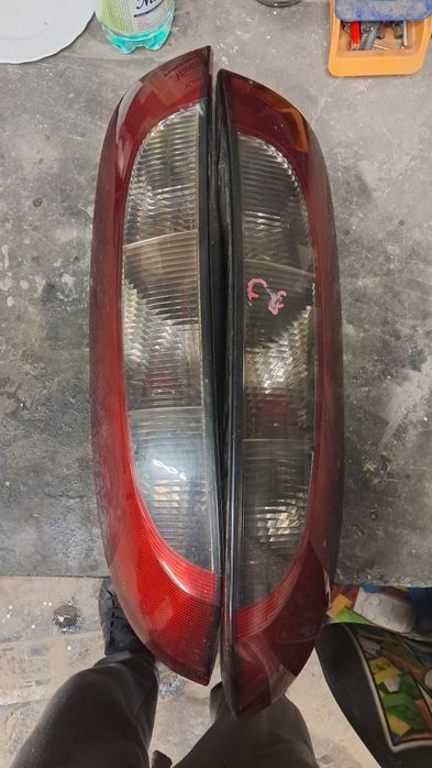 Corsa C lampa tył prawa i lewa