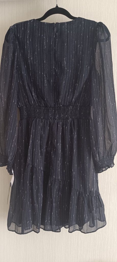 Nowa sukienka DKNY