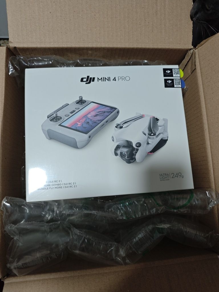 Dji Mini 4 Pro Fly More Combo (Novo selado)
