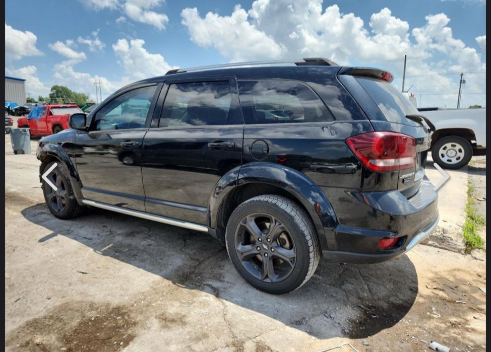 Dodge Journey Crossroad 3.6 CENA PO OPLATACH POD DOM