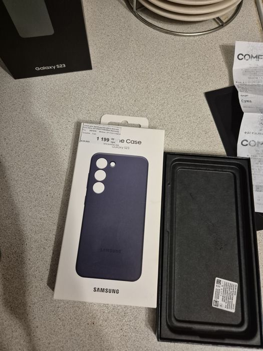 Samsung Galaxy S23 8/256 официальный, чек