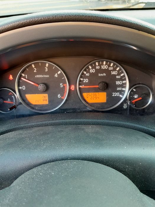 Nissan Pathfinder 7 osobowy