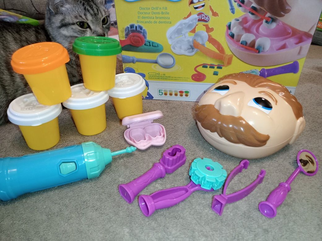 Набір для ліплення Play Doh містер Зубастик набор для творчества