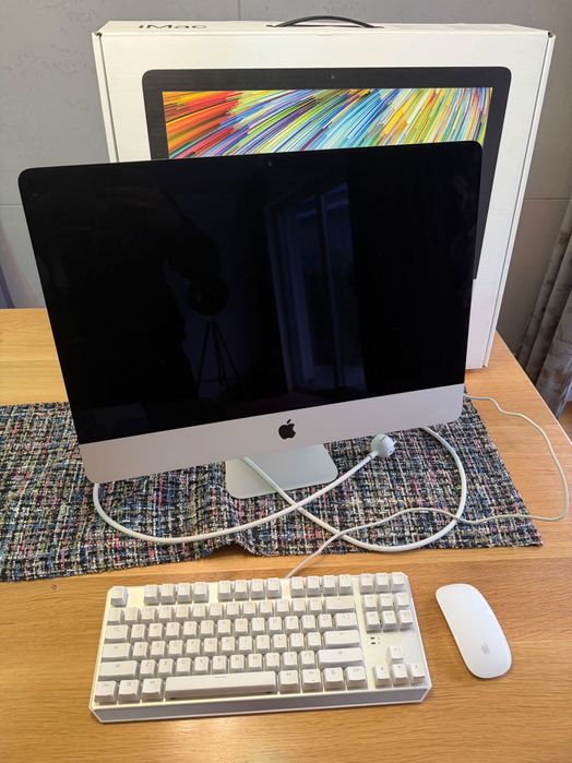 Apple iMac A1418, MNE02ZE/A rok 2017, stan idealny, matryca 4K