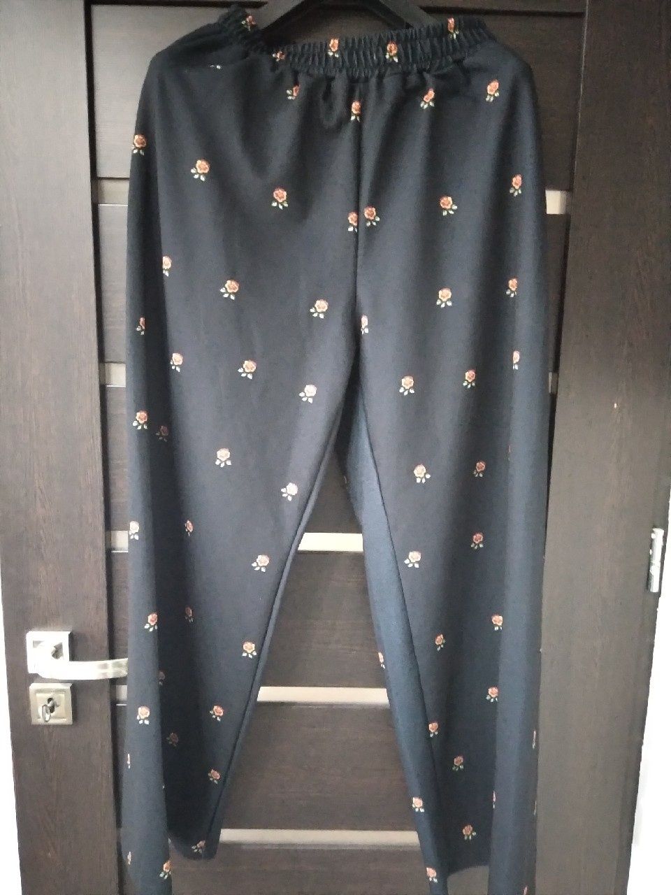 Spodnie szerokie eleganckie na gumce