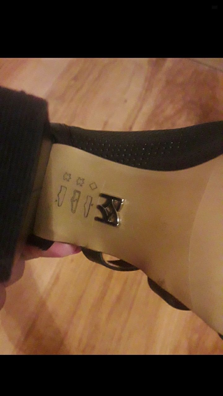 Skórzane buty Kazar