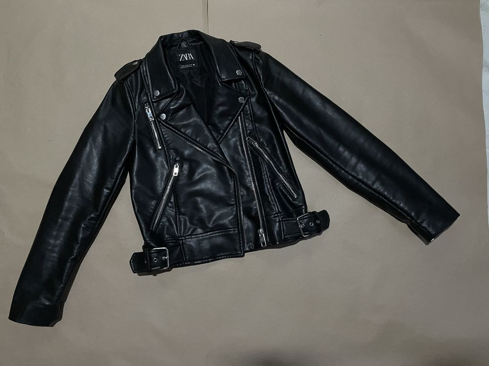 Куртка косуха кожаная черная ZARA S
